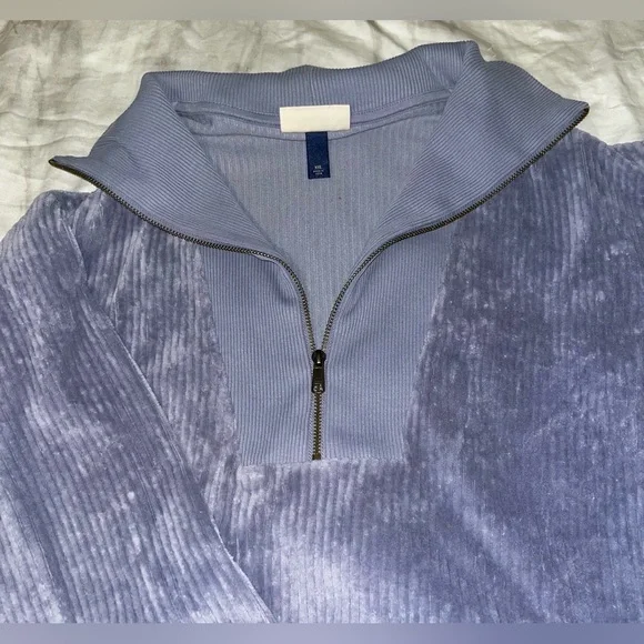 Universal Thread Lavender Ribbed Pullover - Picture 3 of 3